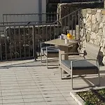 דירה Pero *